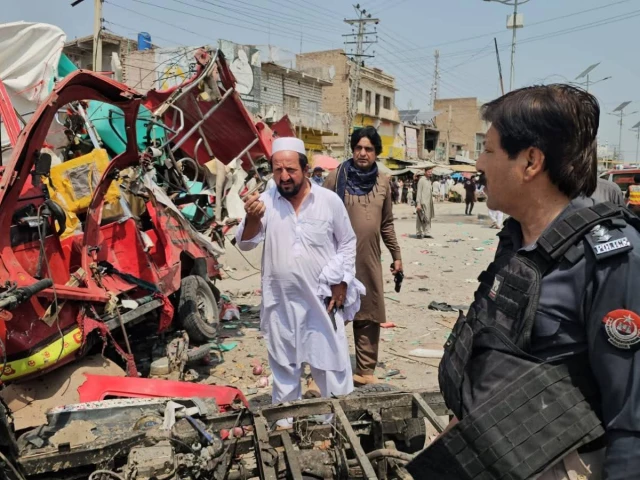 Lakki Marwat blast kills nine, injures 33