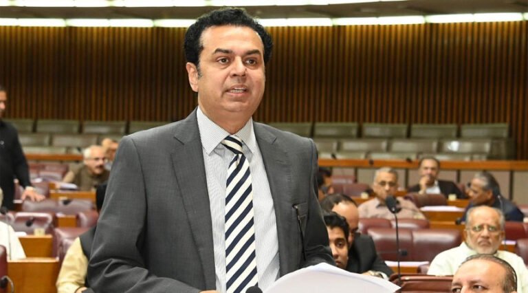 Talal dismisses rumours of tensions with UAE