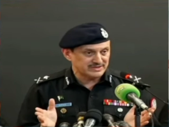 Foreign nationals, 20 women tied to ‘Pinky’ drug network: Karachi AIG