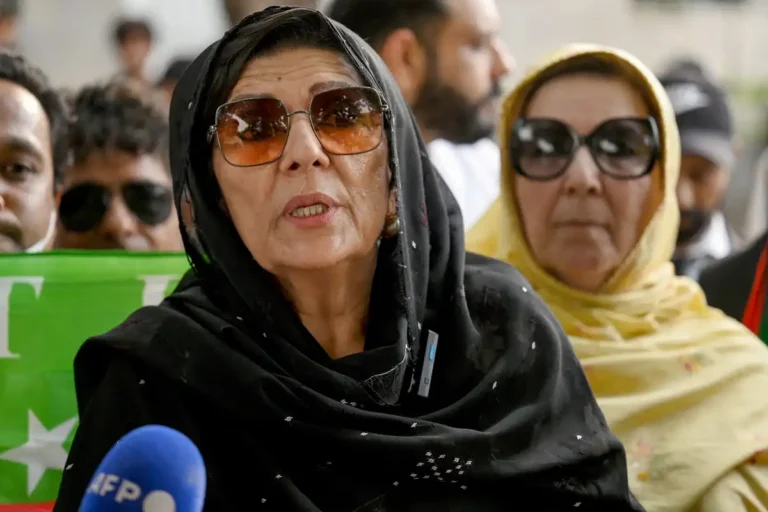 Judicial restoration, free polls only acceptable deal: Aleema Khan